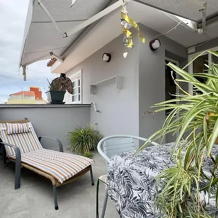 Center Penthouse Near The Apartament *