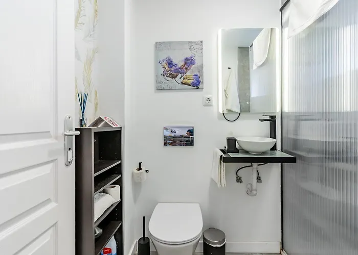 Center Penthouse Near The Lägenhet